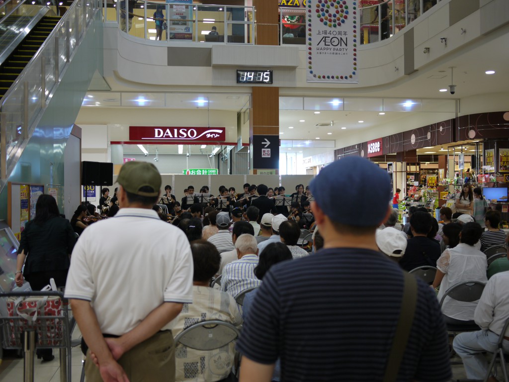 石巻のイオンショッピングモールにて。